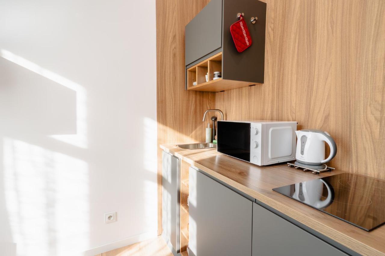 Elegant Very Berry Studios In Poznan Center By Noclegi Renters Buitenkant foto